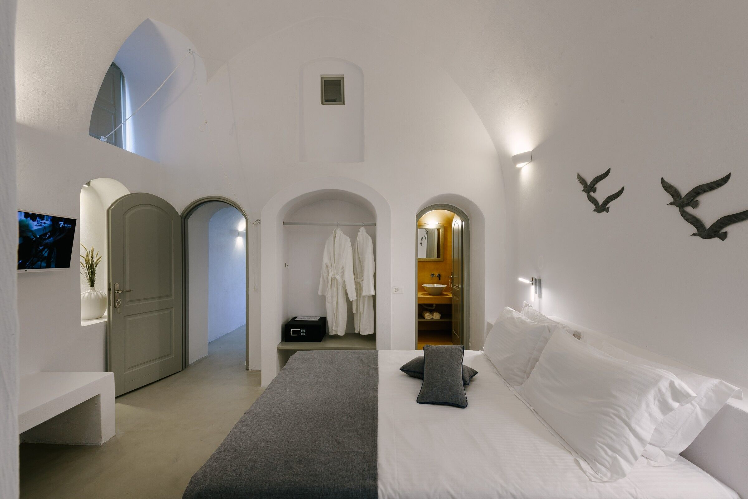 https://archello.com/story/100662/attachments/photos-videos/3 photo_credit Pantelis Marlagoutsos