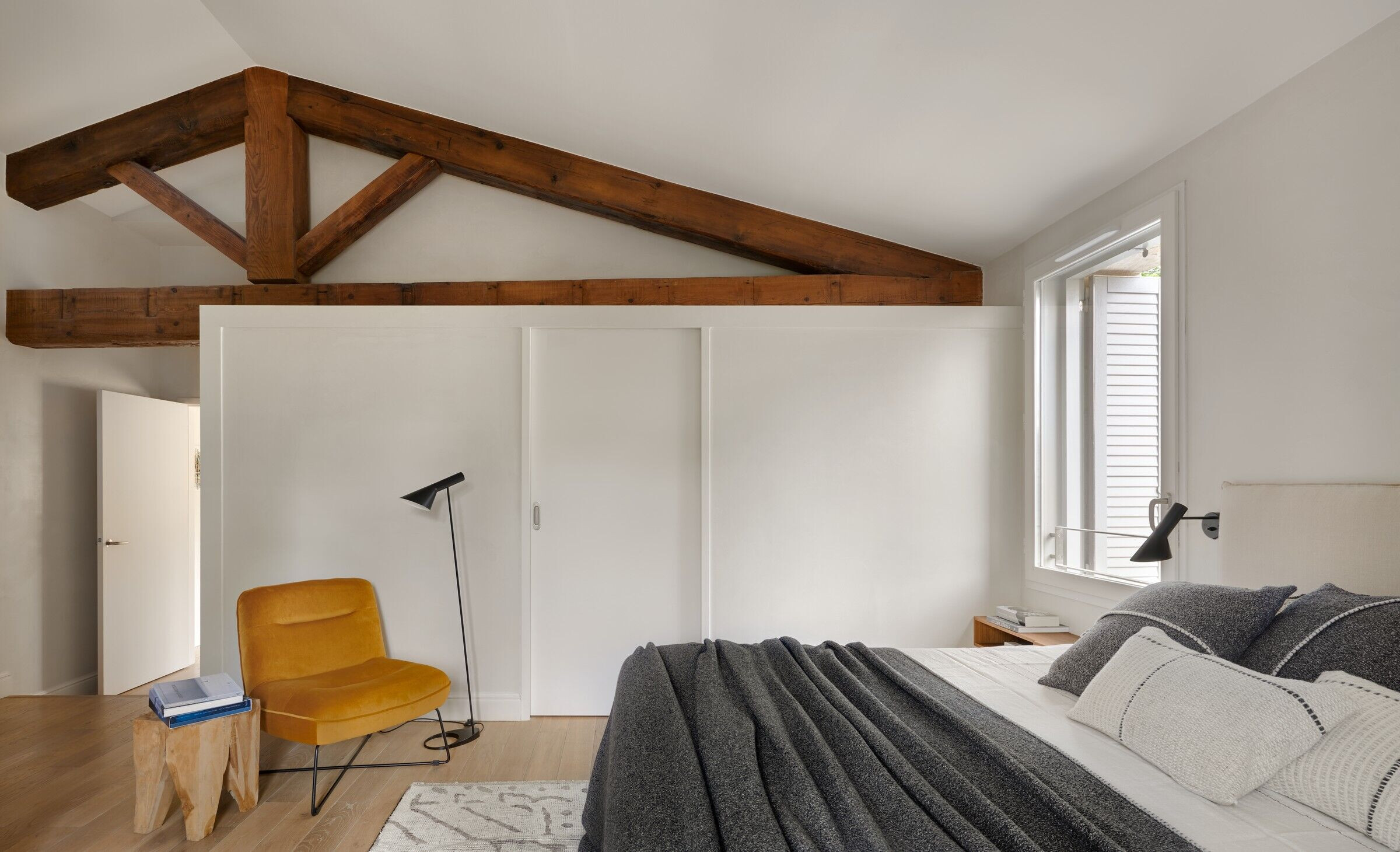 https://archello.com/story/100722/attachments/photos-videos/19 photo_credit Eugeni Pons & Stylist Susana Ocaña
