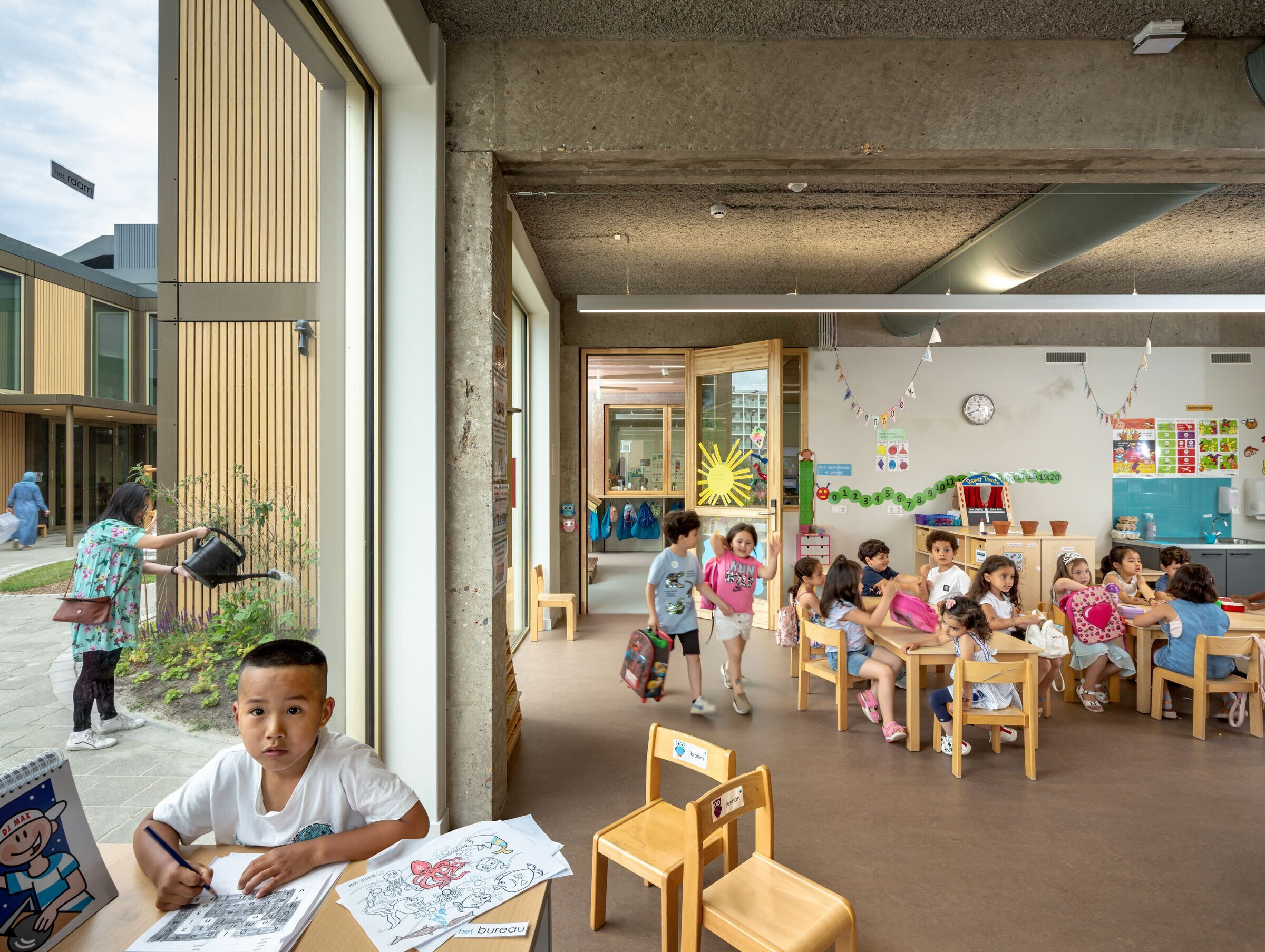 https://archello.com/story/100757/attachments/photos-videos/7 photo_credit Thijs Wolzak
