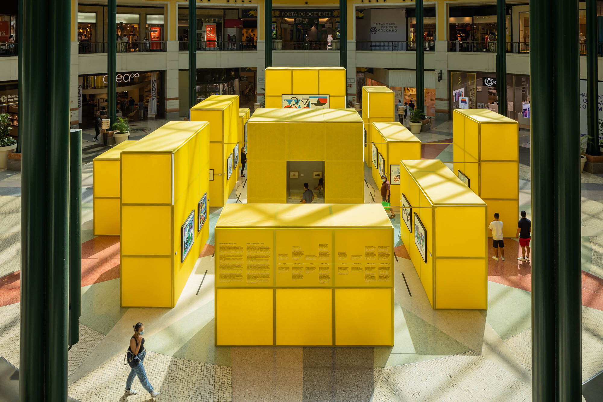 https://archello.com/story/100824/attachments/photos-videos/21 photo_credit Ivo Tavares Studio