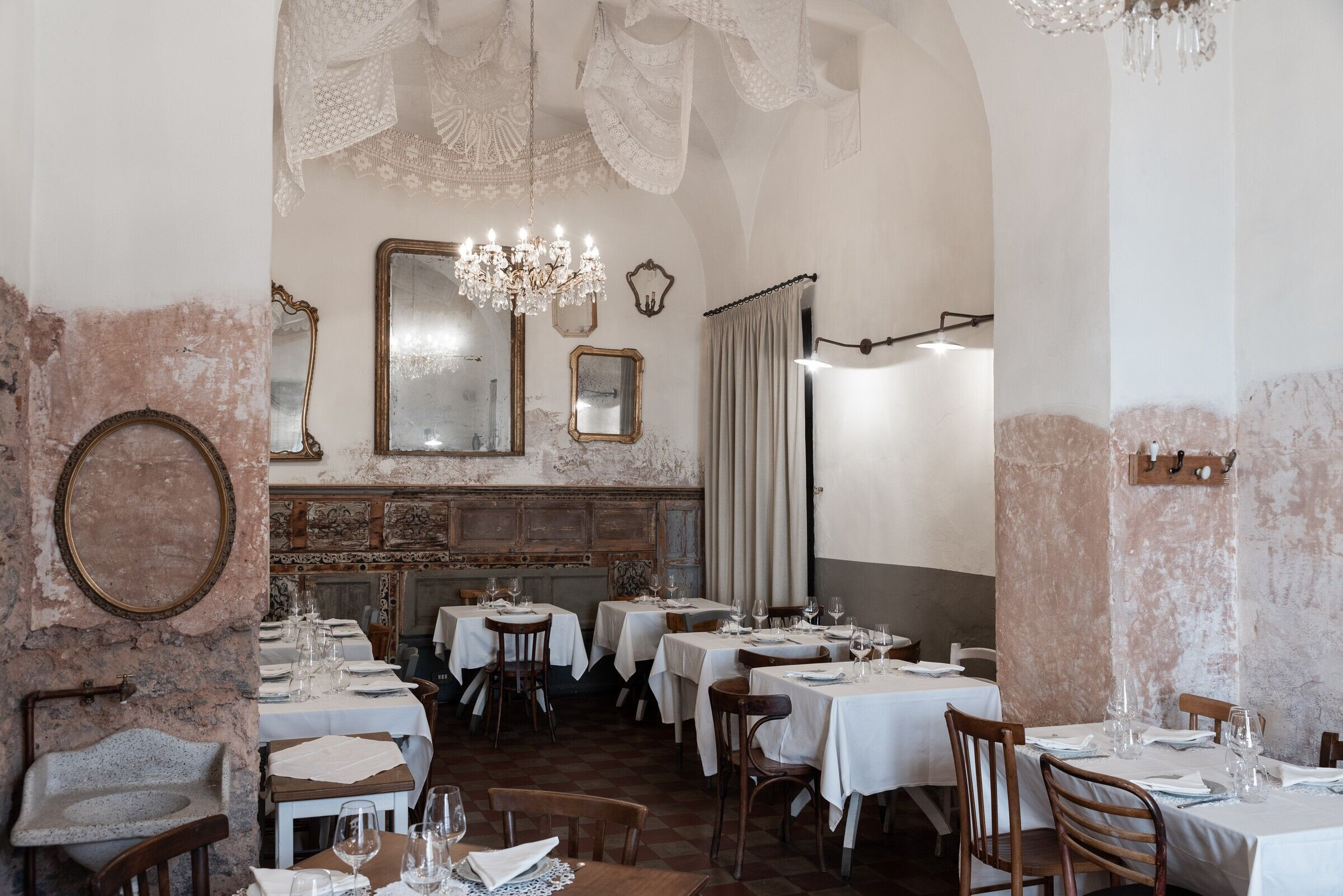 https://archello.com/story/100803/attachments/photos-videos/13 photo_credit Francesco Maurel