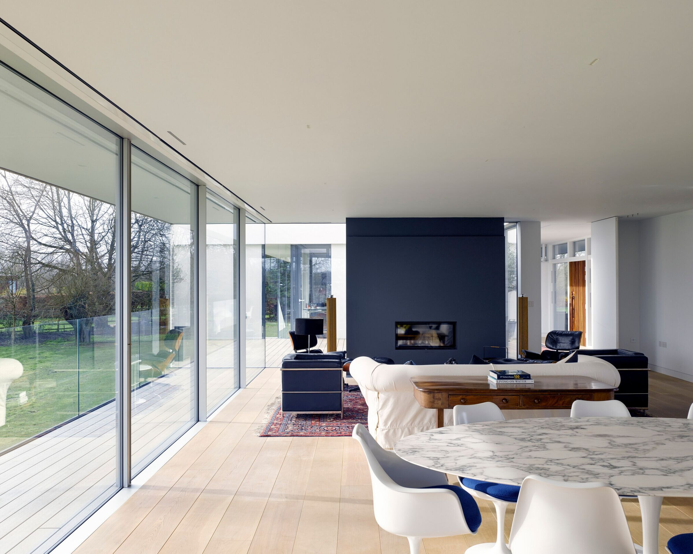 https://archello.com/story/100821/attachments/photos-videos/4 photo_credit © James Morris