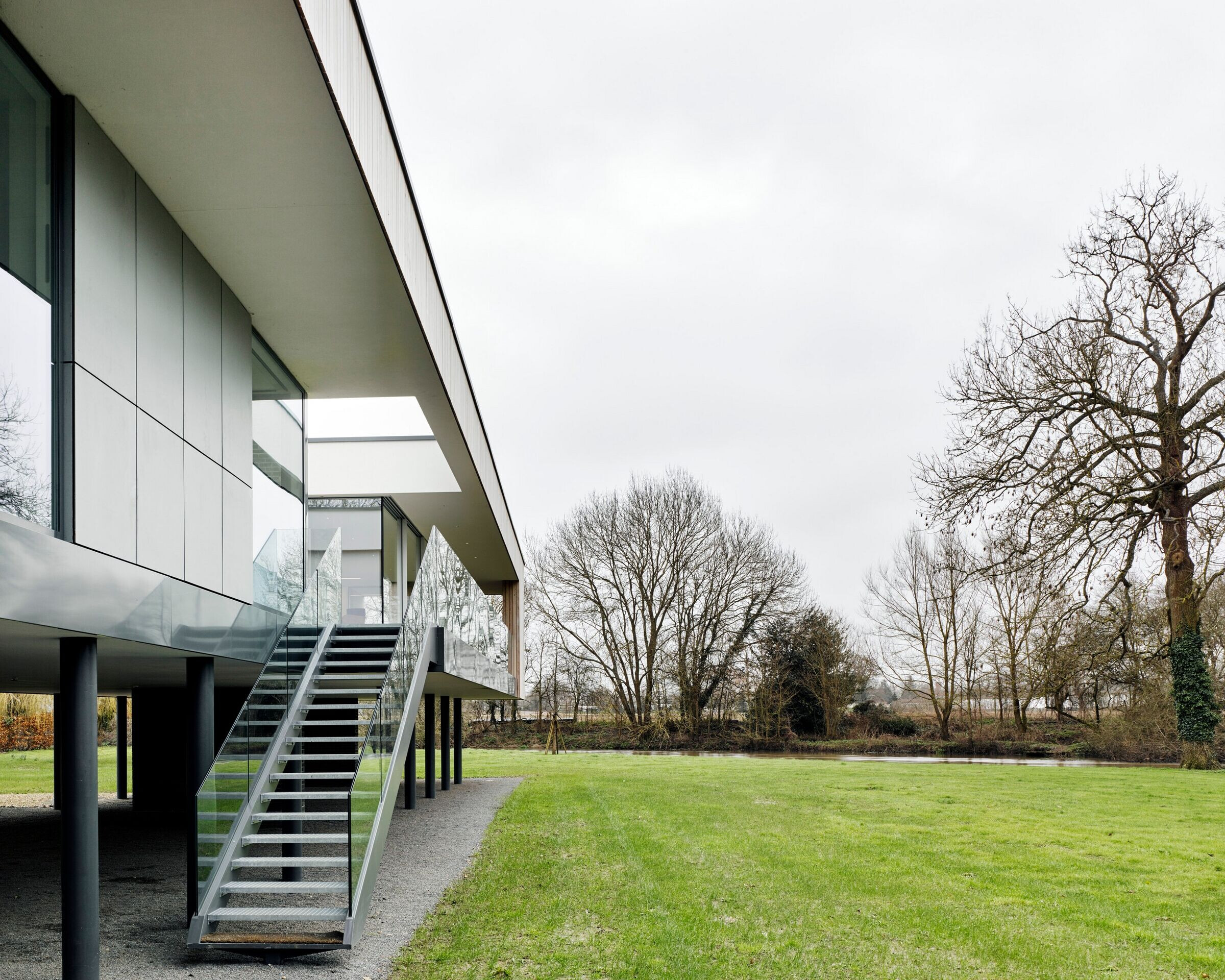 https://archello.com/story/100821/attachments/photos-videos/5 photo_credit © James Morris
