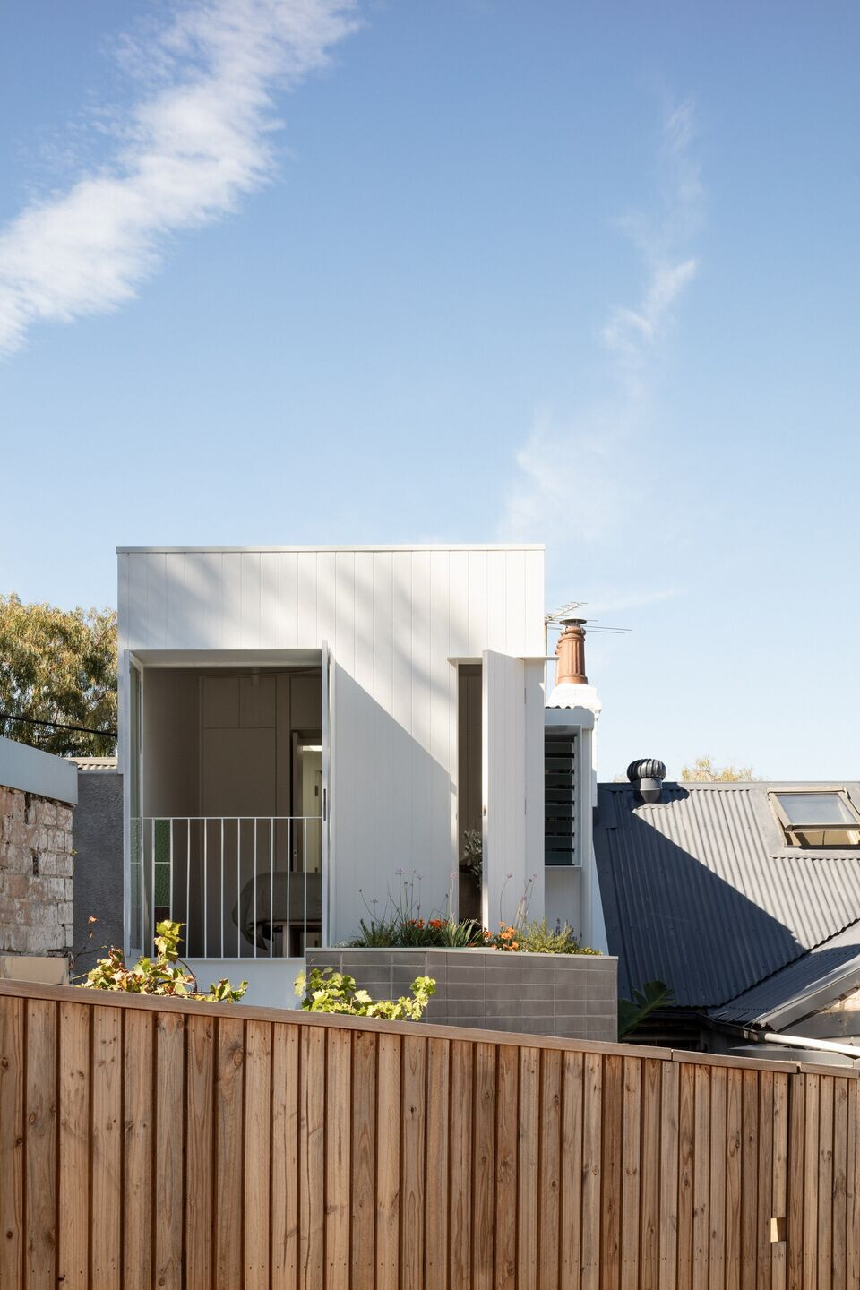 https://archello.com/story/100887/attachments/photos-videos/9 photo_credit Clinton Weaver Photography