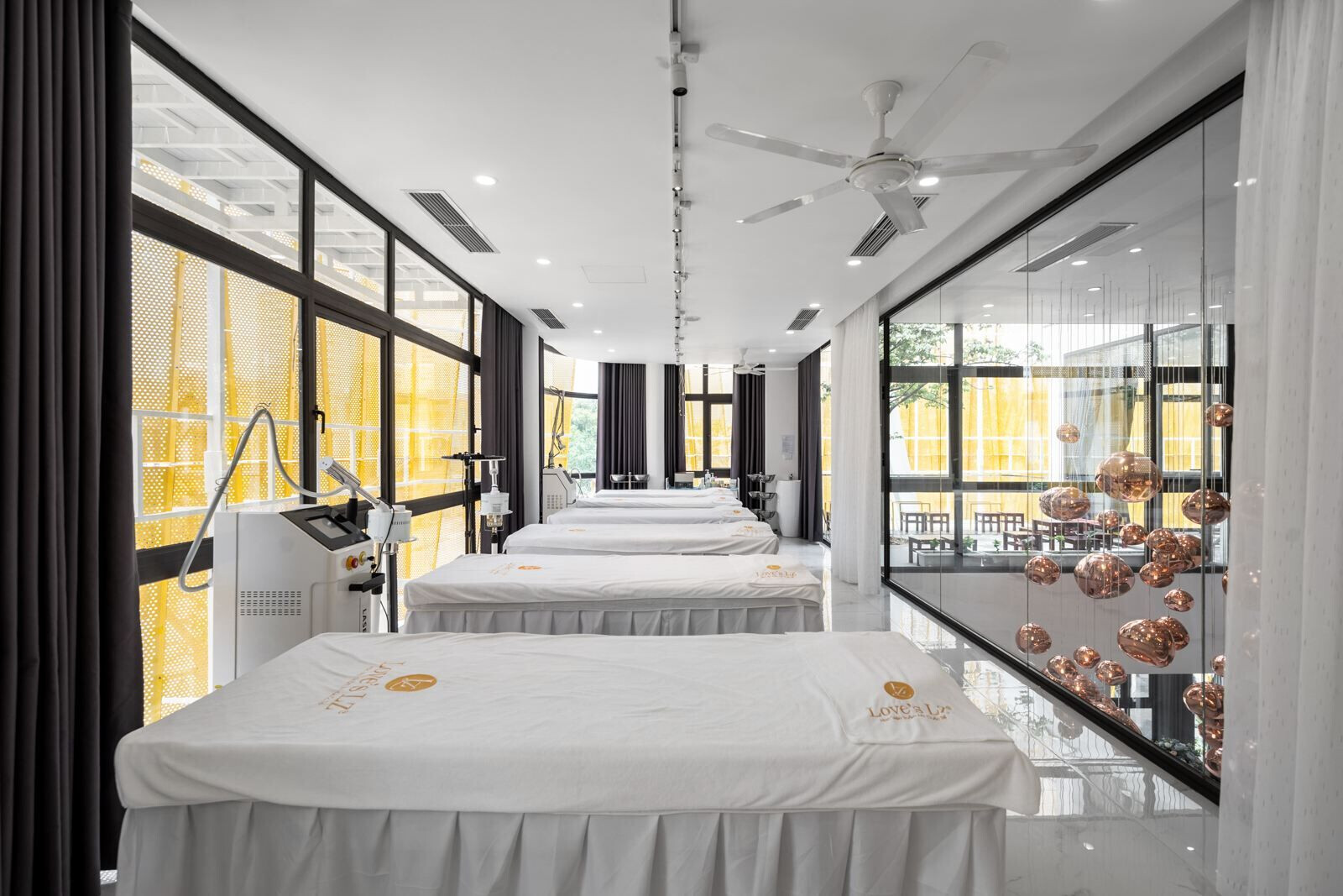 https://archello.com/story/101152/attachments/photos-videos/24 photo_credit Minh Luu