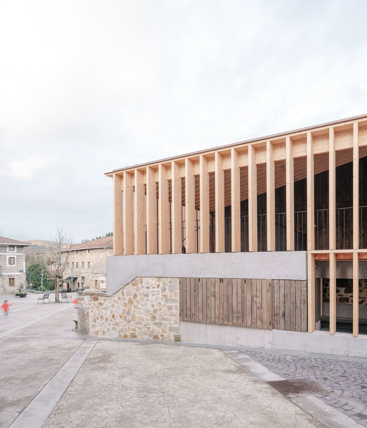 https://archello.com/story/101229/attachments/photos-videos/10 photo_credit Mikel Ibarluzea