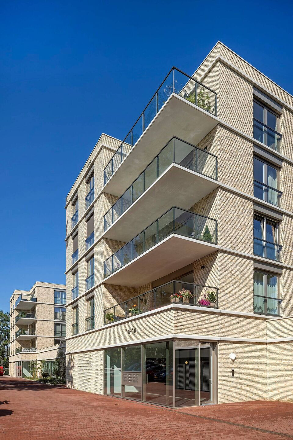 https://archello.com/story/101332/attachments/photos-videos/3 photo_credit Luuk Kramer