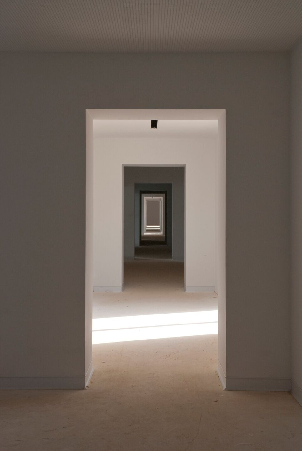 https://archello.com/story/101362/attachments/photos-videos/3 photo_credit Aires Mateus