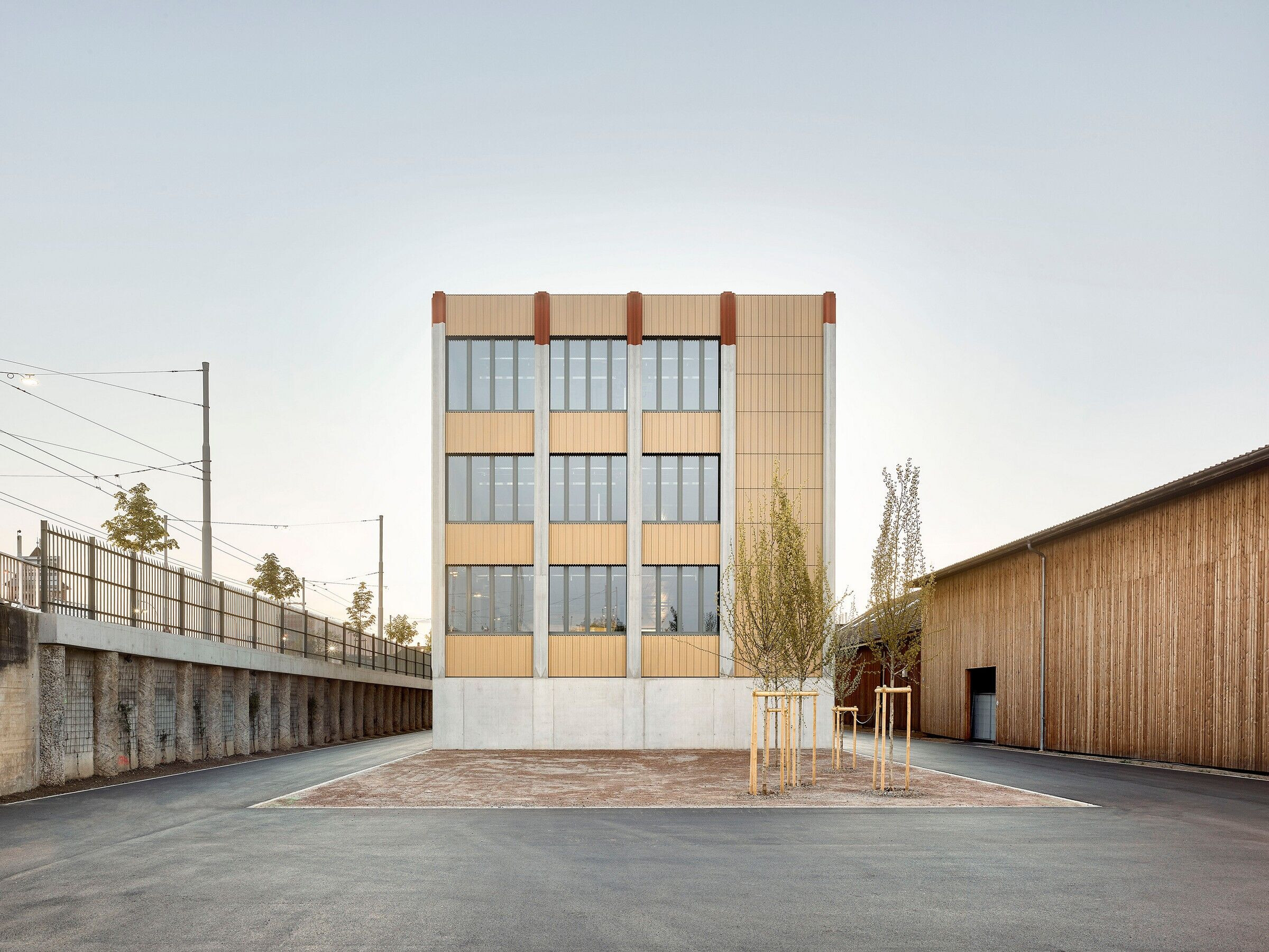 https://archello.com/story/101471/attachments/photos-videos/4 photo_credit Lukas Murer