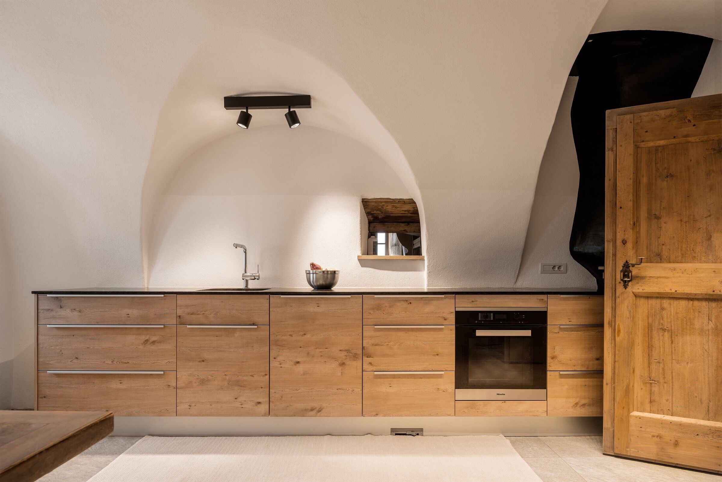 https://archello.com/story/101475/attachments/photos-videos/17 photo_credit Oliver Jaist