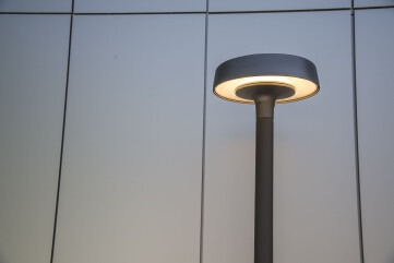 Motive Area Light Motive Area Light