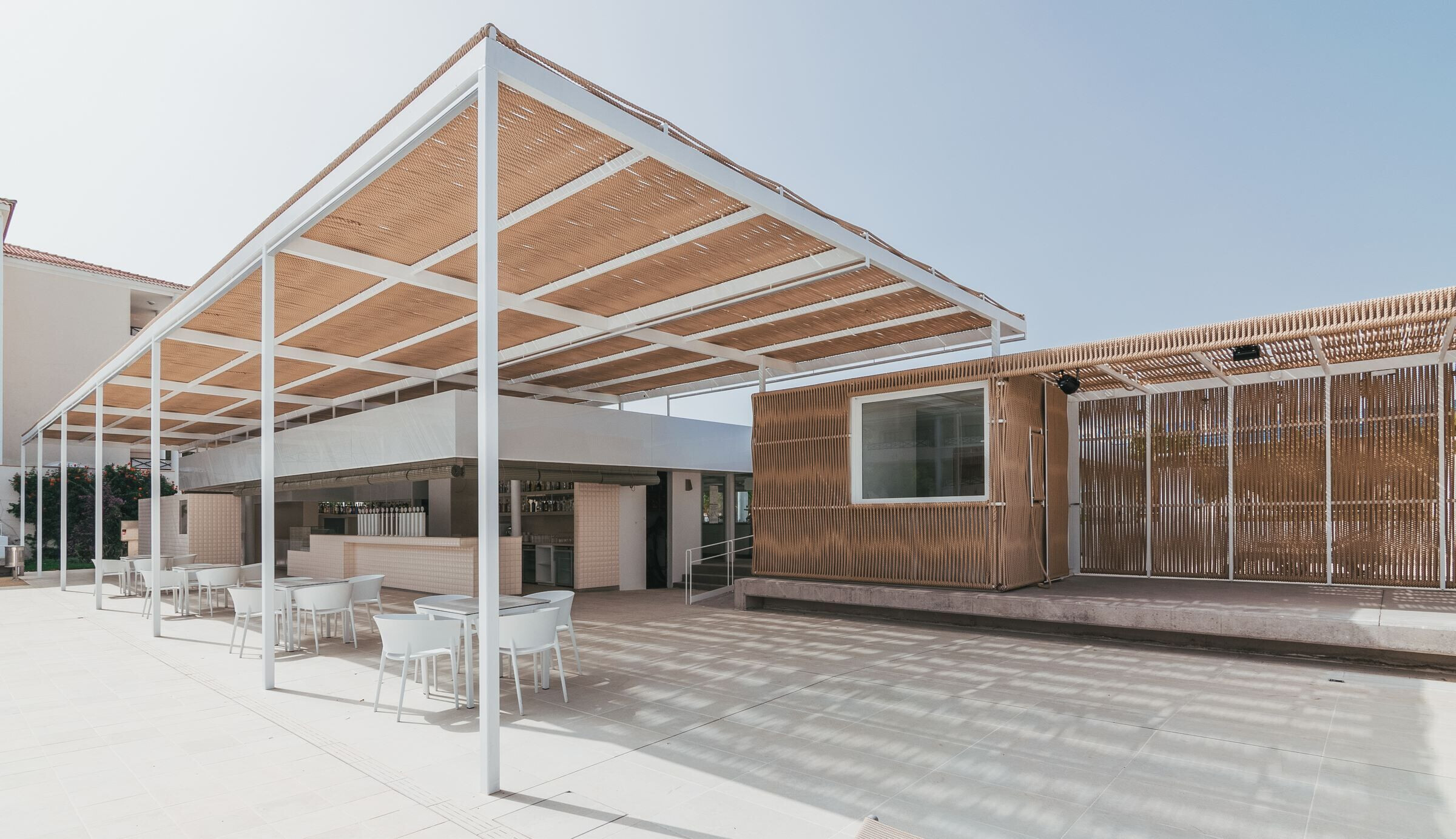 https://archello.com/story/101578/attachments/photos-videos/10 photo_credit José Oller / Flavio Dorta