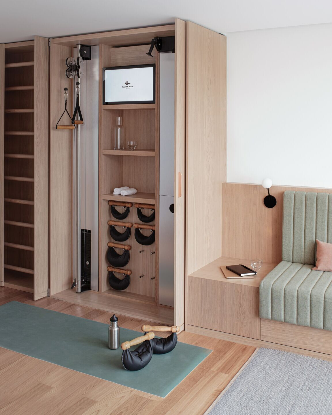 https://archello.com/story/101515/attachments/photos-videos/8 photo_credit Vaernis Studio
