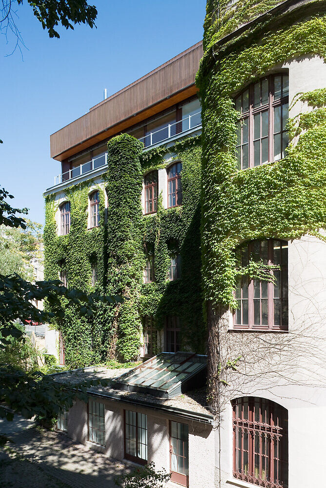https://archello.com/story/101657/attachments/photos-videos/5 photo_credit Bruno Klomfar