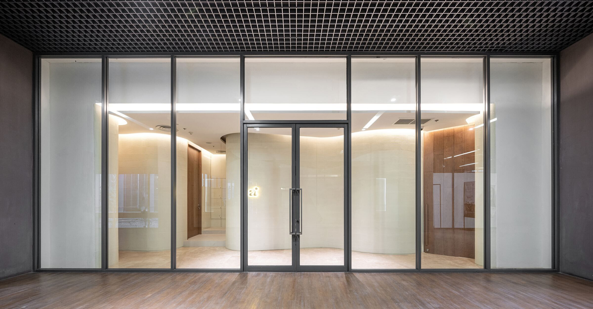 https://archello.com/story/101701/attachments/photos-videos/15 photo_credit Rungkit Charoenwat