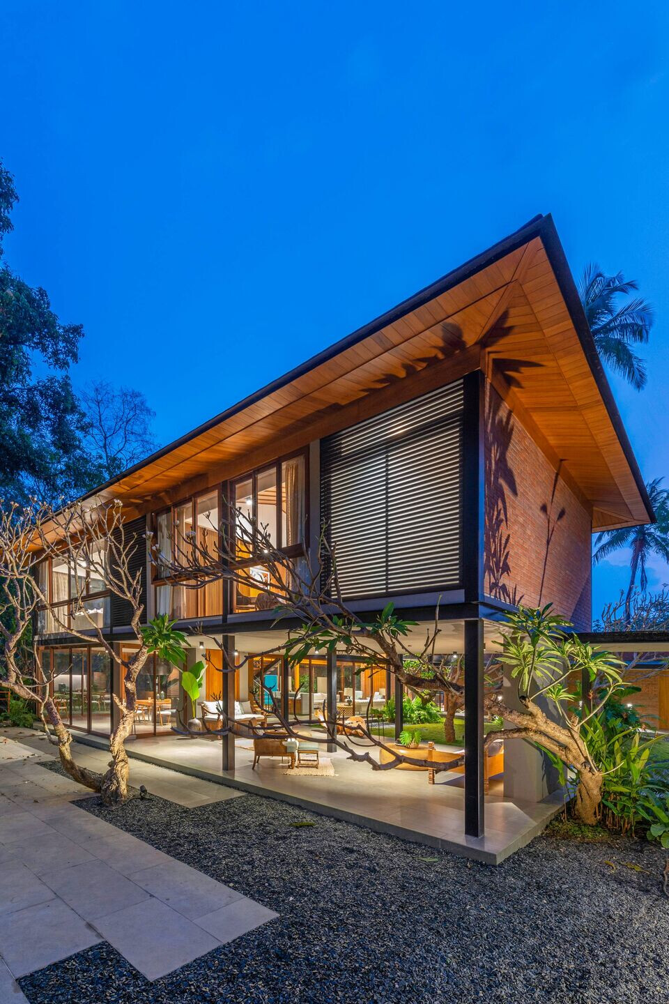 https://archello.com/story/101711/attachments/photos-videos/9 photo_credit ©PHX India, Sebastian Zachariah