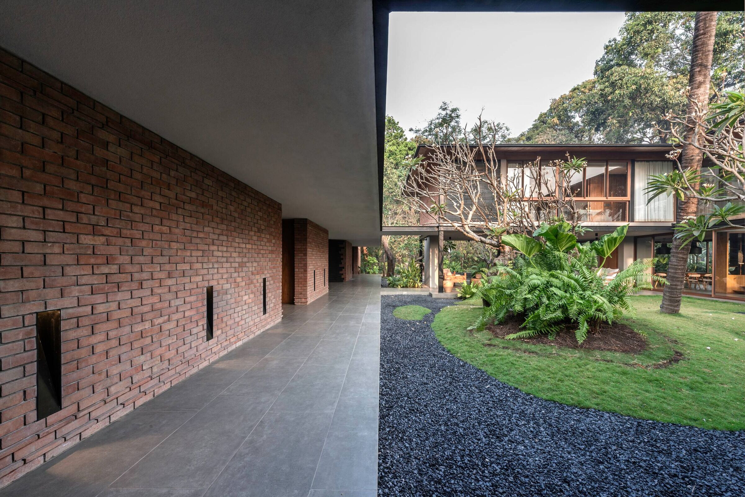 https://archello.com/story/101711/attachments/photos-videos/5 photo_credit ©PHX India, Sebastian Zachariah