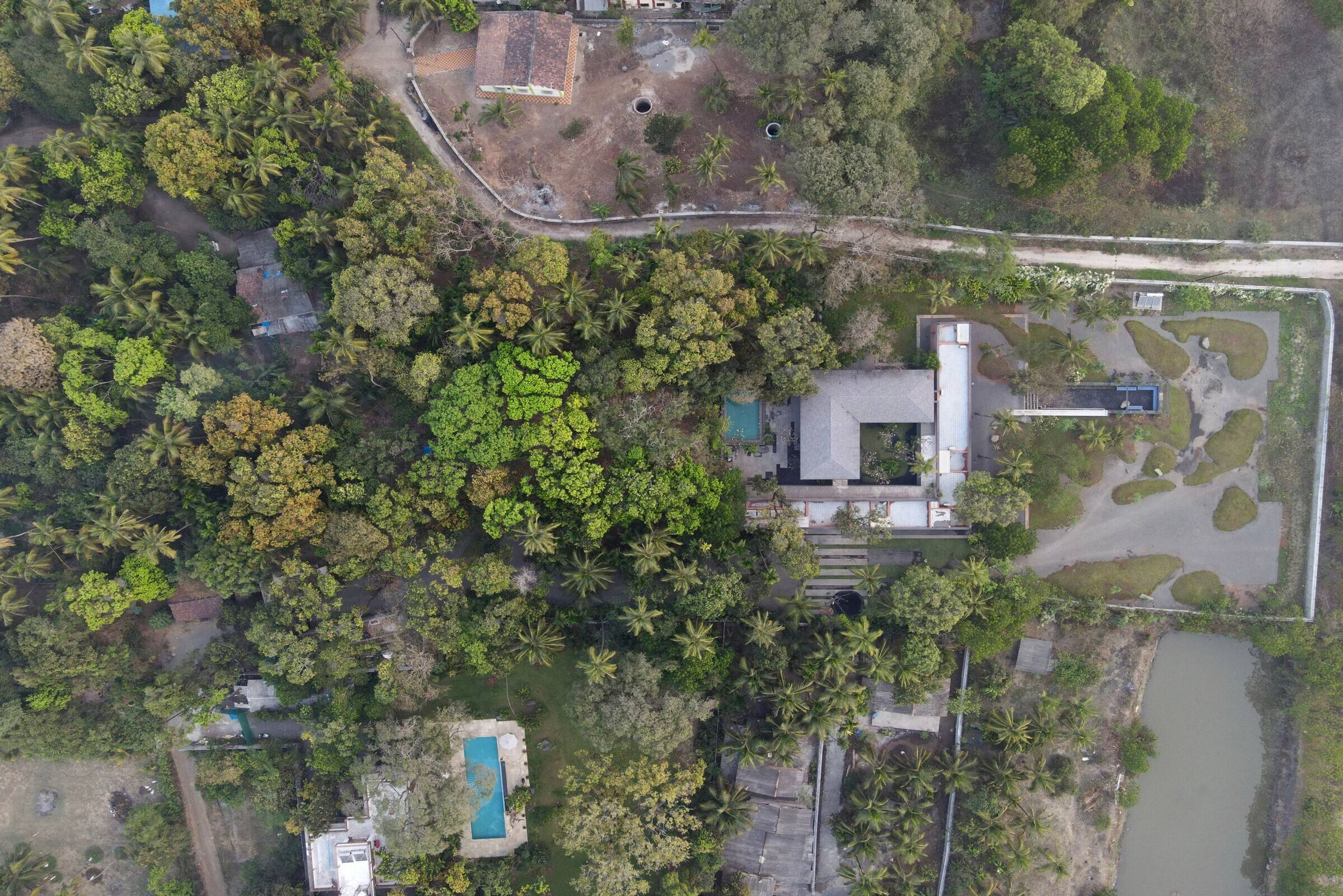 https://archello.com/story/101711/attachments/photos-videos/7 photo_credit ©PHX India, Sebastian Zachariah