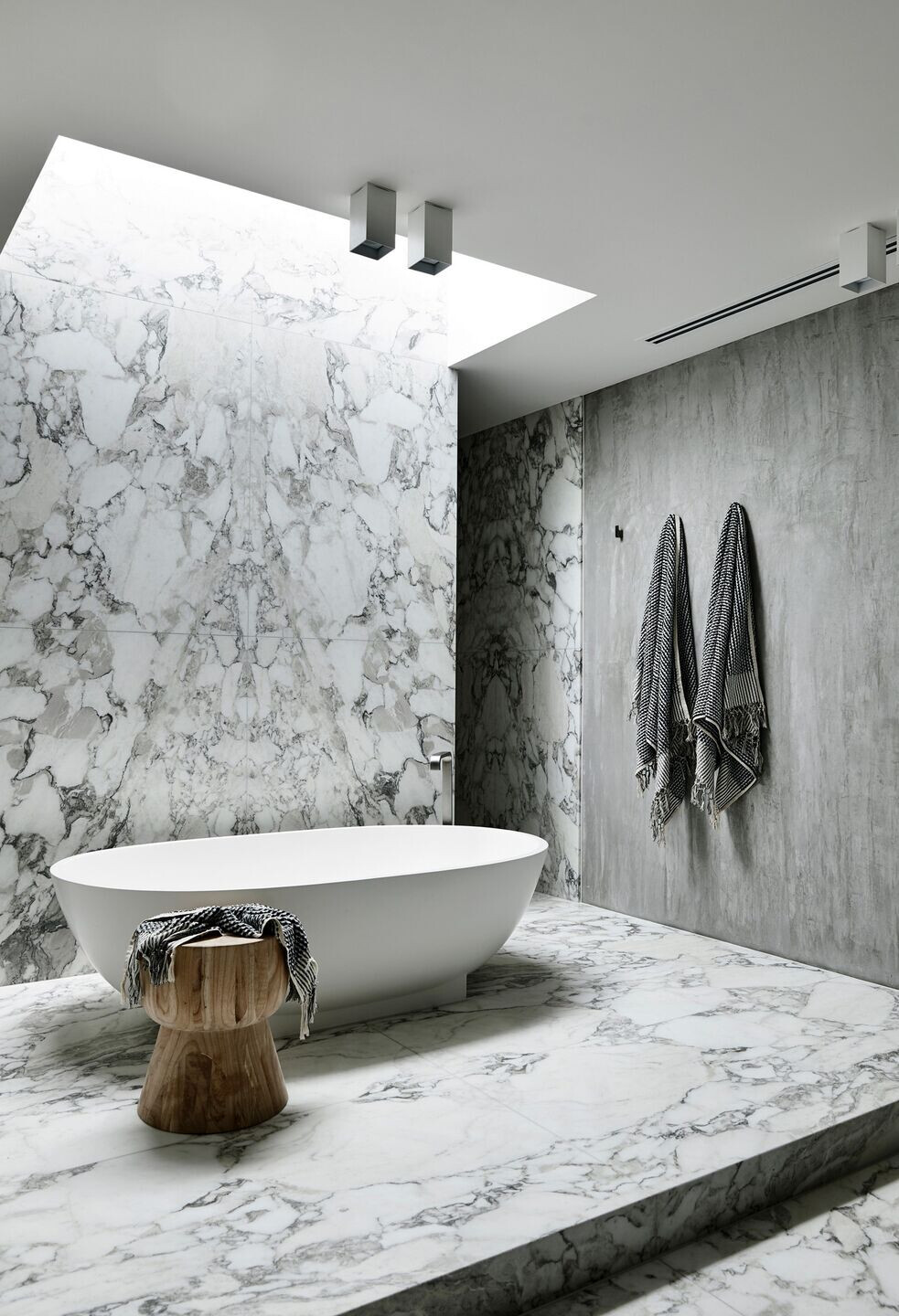 https://archello.com/story/101851/attachments/photos-videos/29 photo_credit Derek Swalwell; Styling: Beck Simon