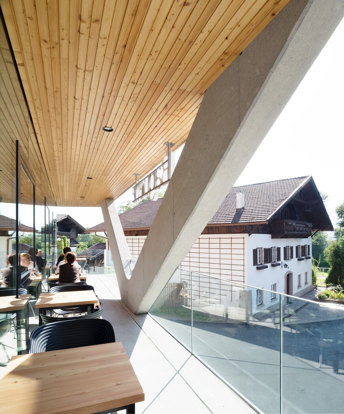https://archello.com/story/101864/attachments/photos-videos/5 photo_credit Lukas Schaller