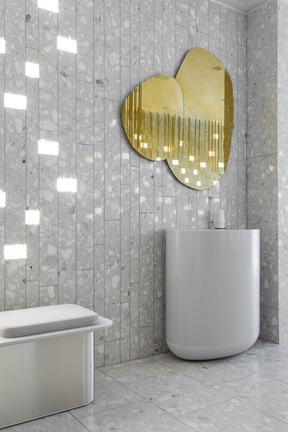 https://archello.com/story/101883/attachments/photos-videos/38