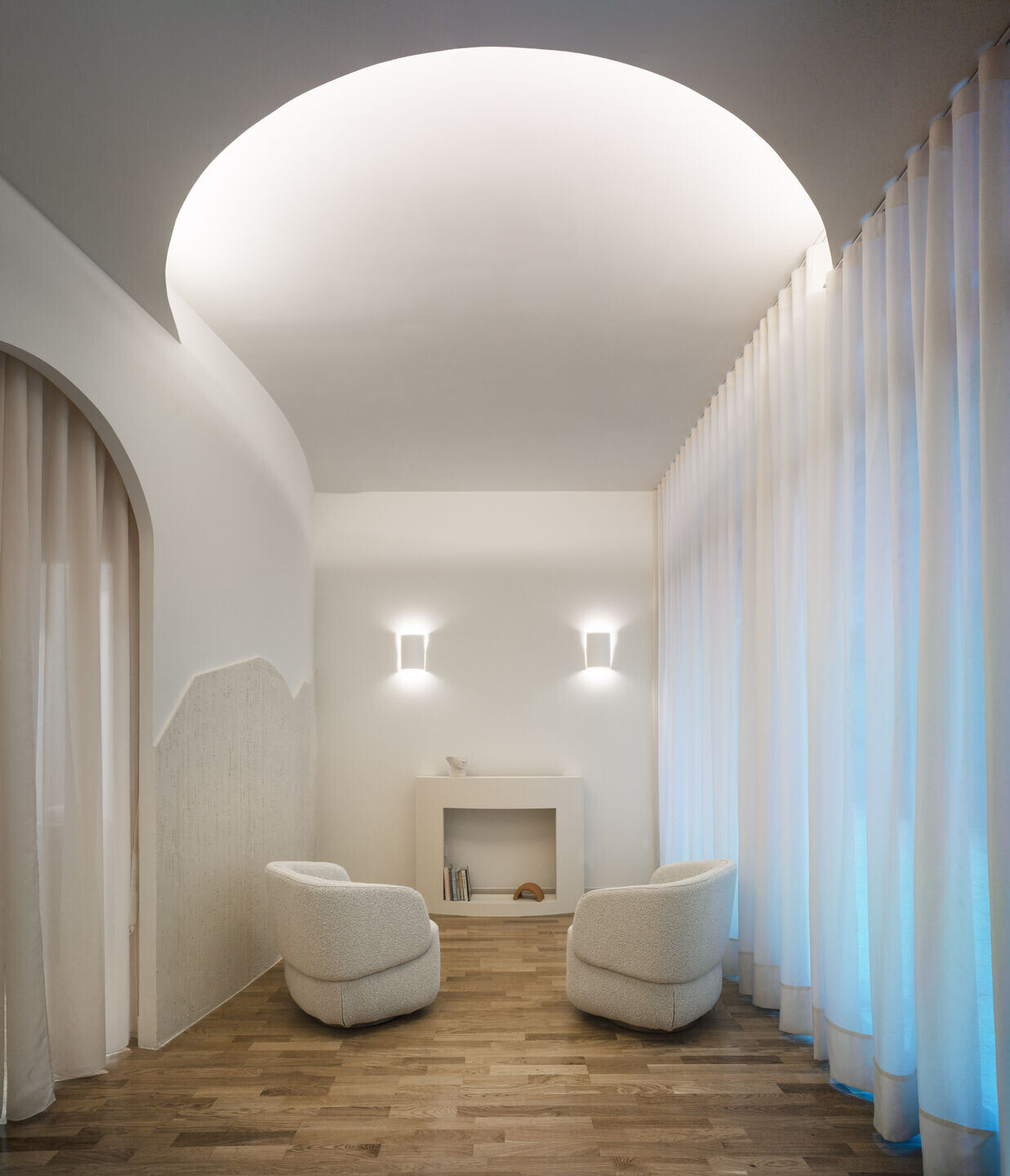 https://archello.com/story/101919/attachments/photos-videos/4