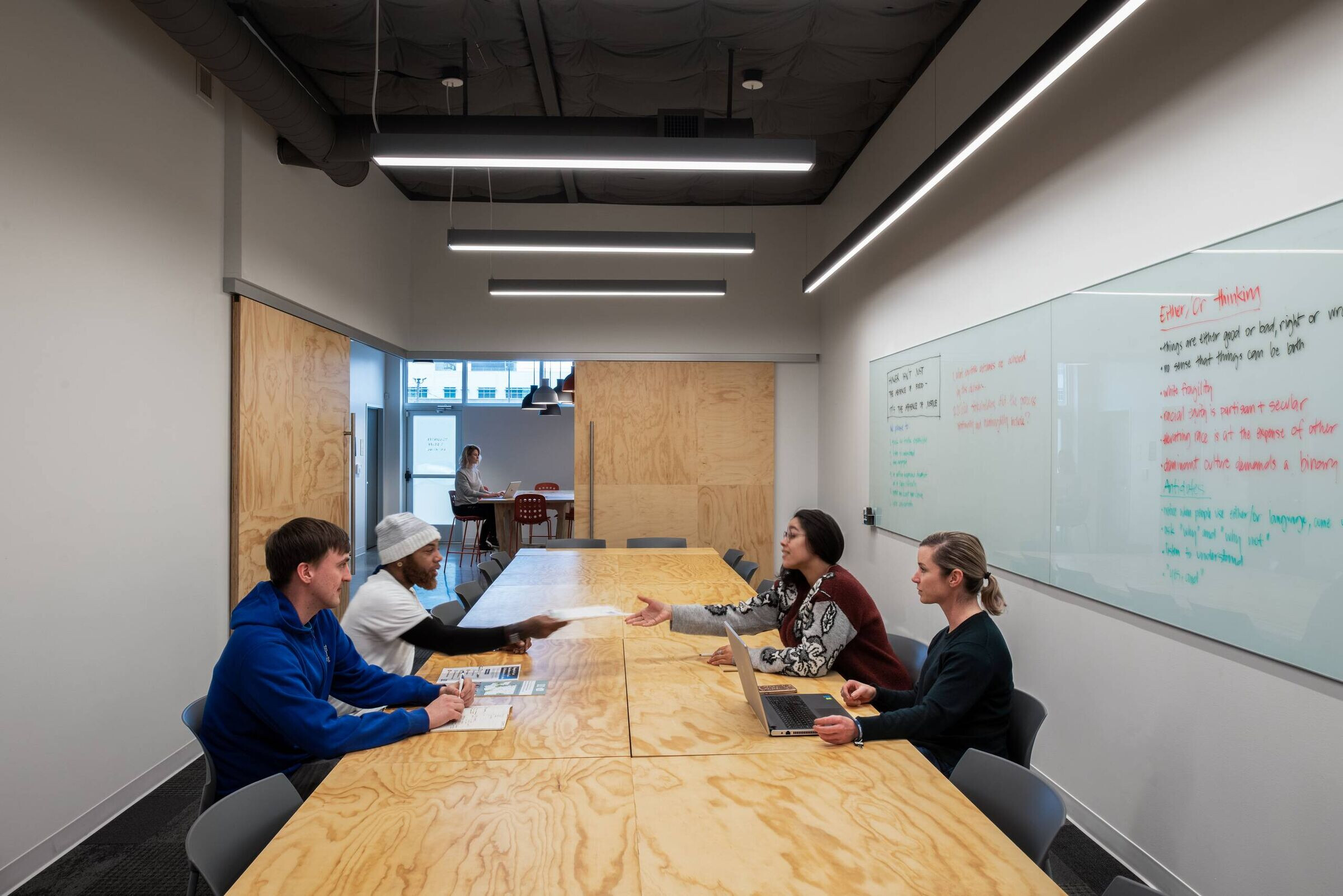 https://archello.com/story/101983/attachments/photos-videos/18 photo_credit LightCatcher Imagery