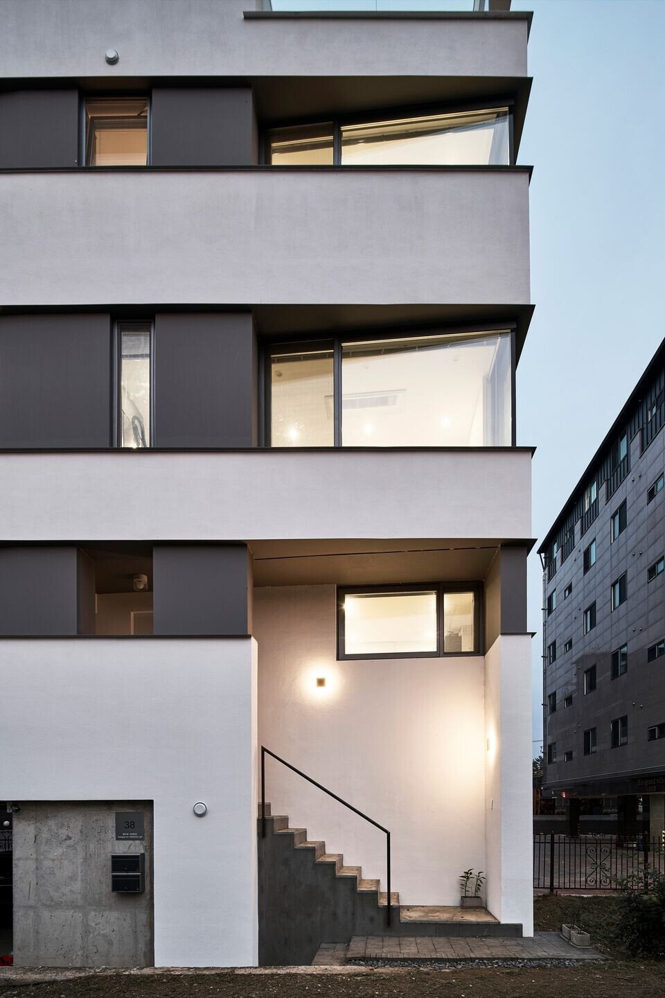 https://archello.com/story/102077/attachments/photos-videos/11 photo_credit Jinbo Choi