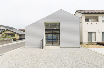 House in Courtyard