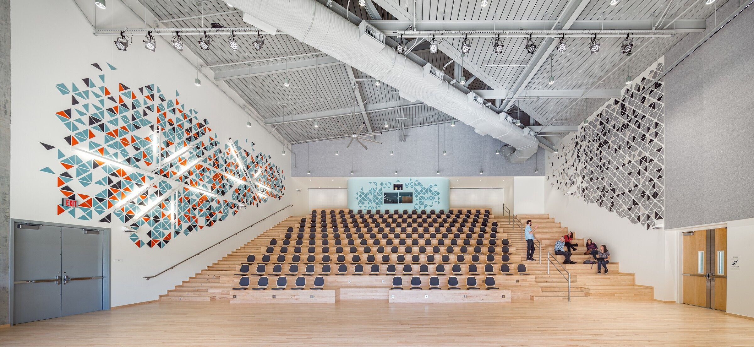 https://archello.com/story/102252/attachments/photos-videos/16 photo_credit Josh Partee