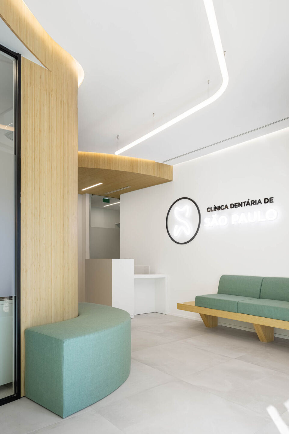 https://archello.com/story/102481/attachments/photos-videos/3 photo_credit Ivo Tavares Studio