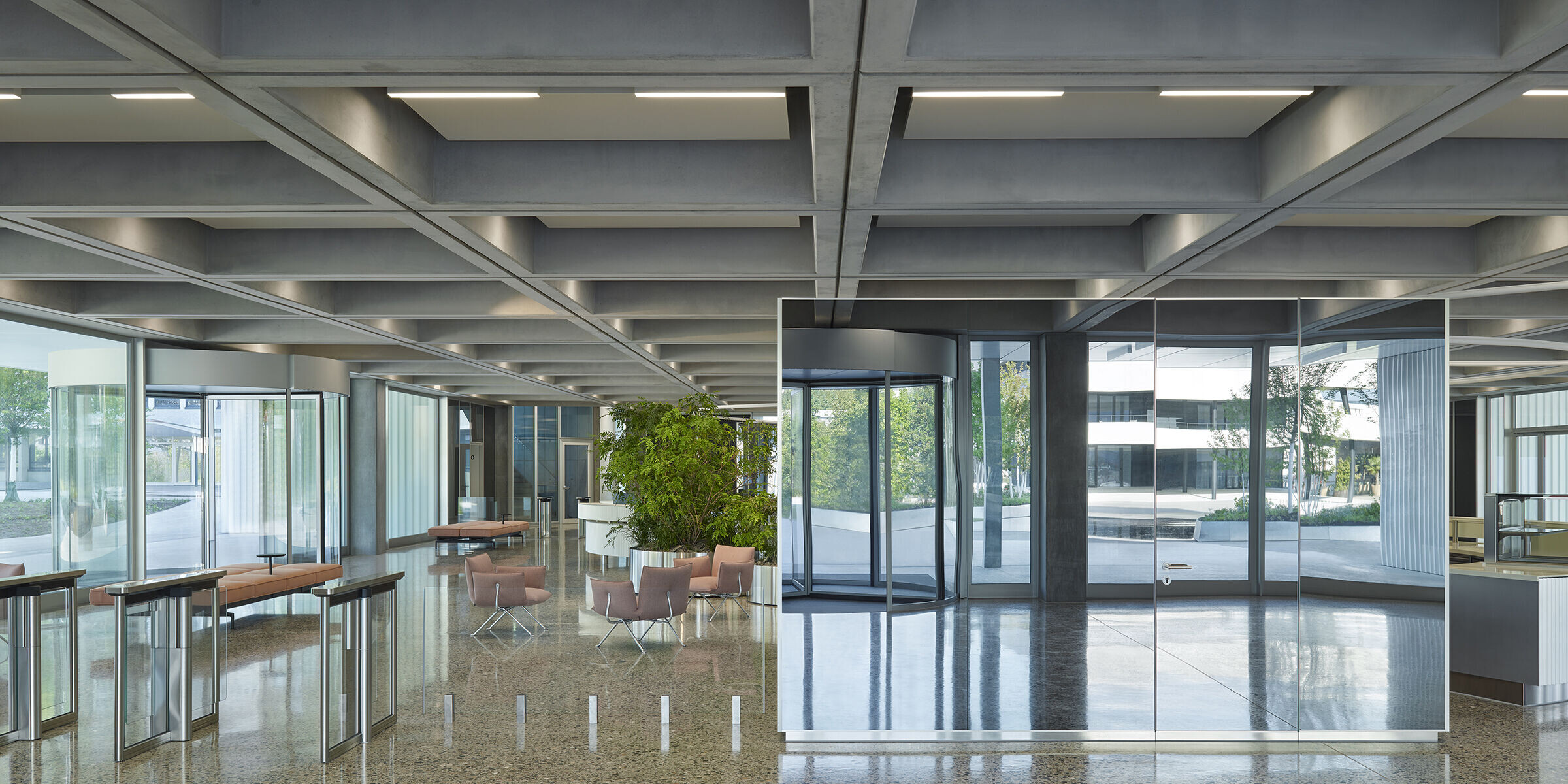 https://archello.com/story/102566/attachments/photos-videos/5 photo_credit Walter Mair
