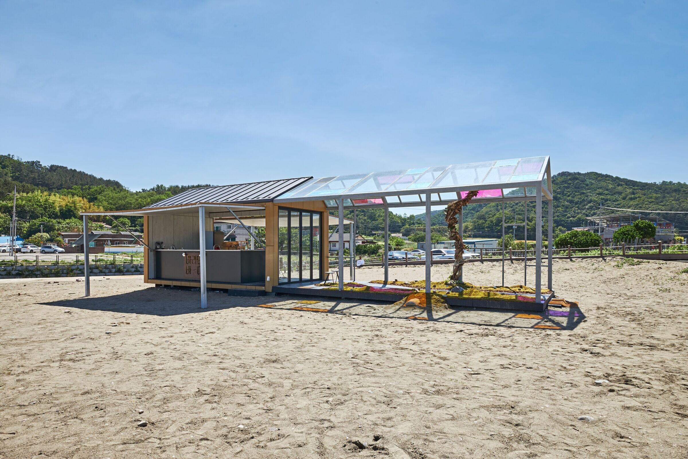https://archello.com/story/102592/attachments/photos-videos/1 photo_credit Hoonkoo LEE