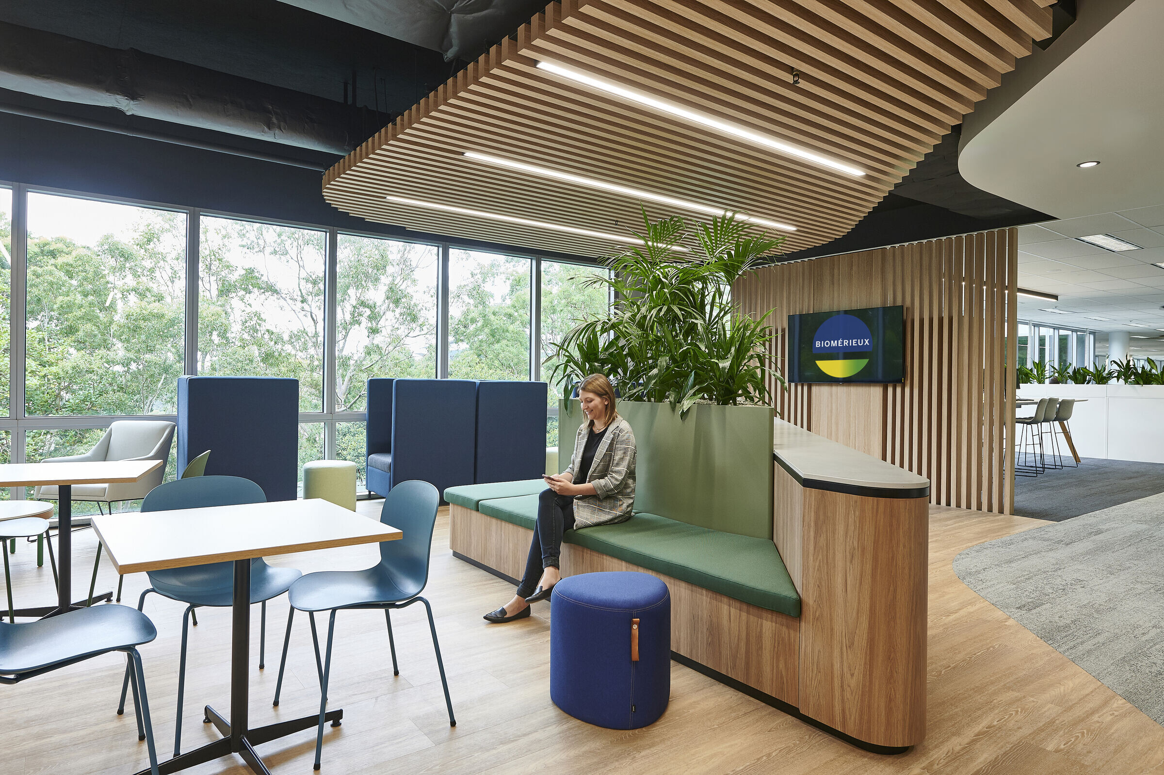 https://archello.com/story/102560/attachments/photos-videos/3