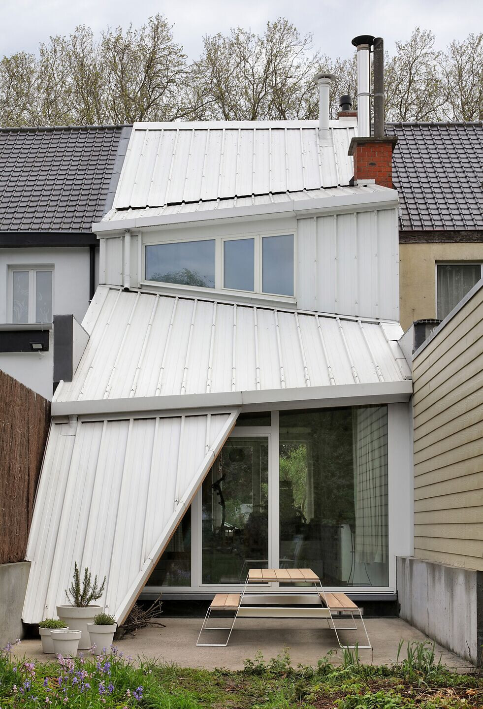 https://archello.com/story/102636/attachments/photos-videos/4 photo_credit Filip Dujardin