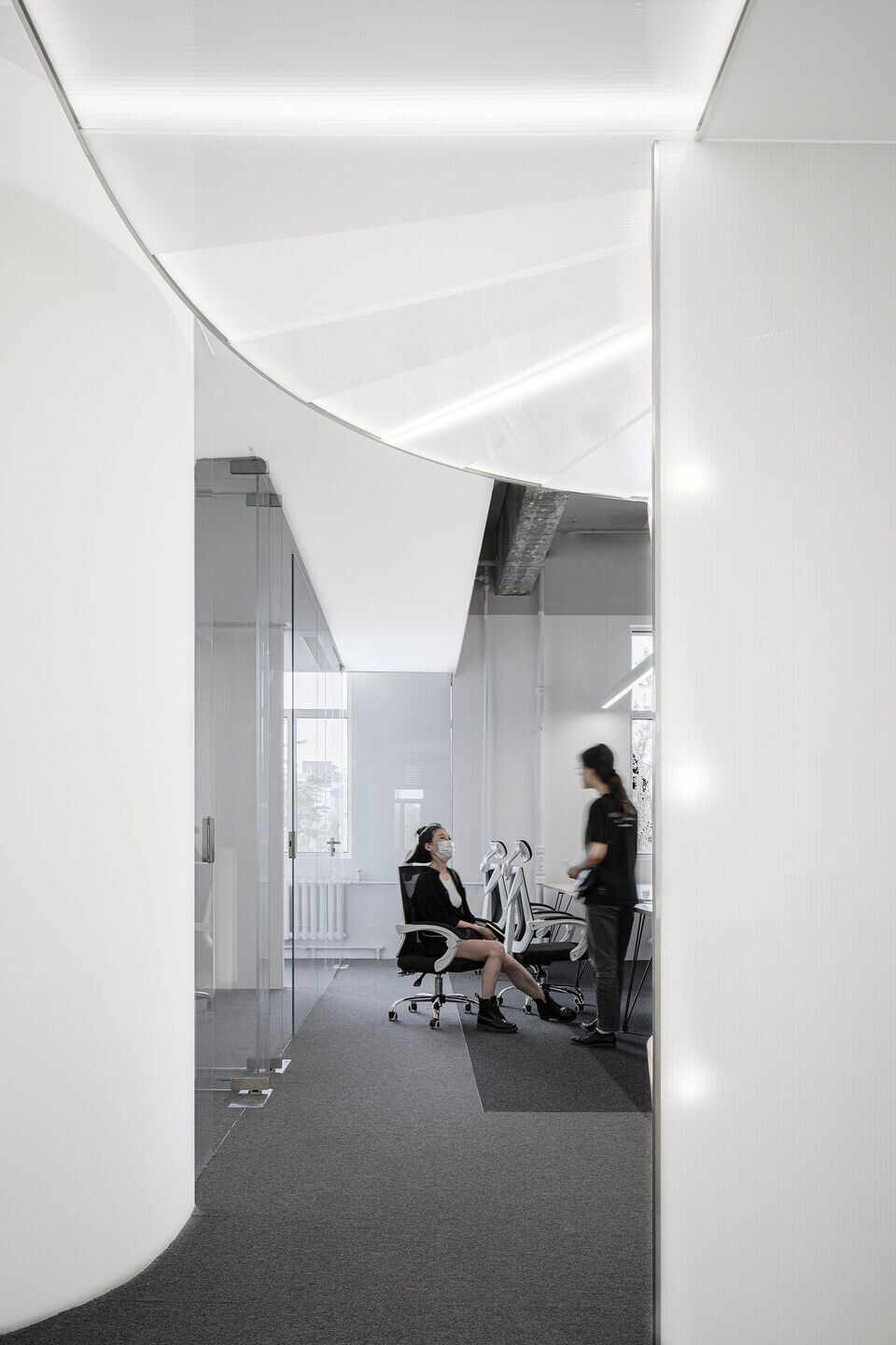 https://archello.com/story/102612/attachments/photos-videos/22 photo_credit UK-Studio