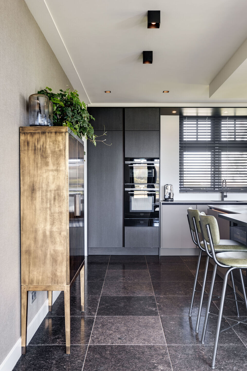 https://archello.com/story/102657/attachments/photos-videos/6 photo_credit Jurrit van der Waal
