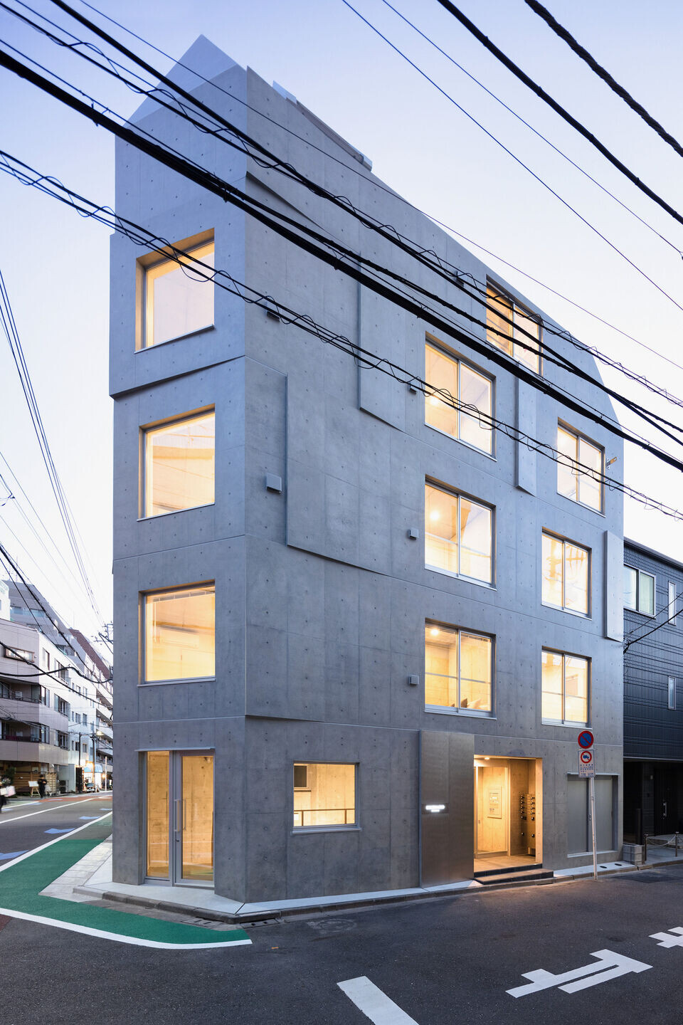 https://archello.com/story/102771/attachments/photos-videos/5 photo_credit Takumi Ota Photography