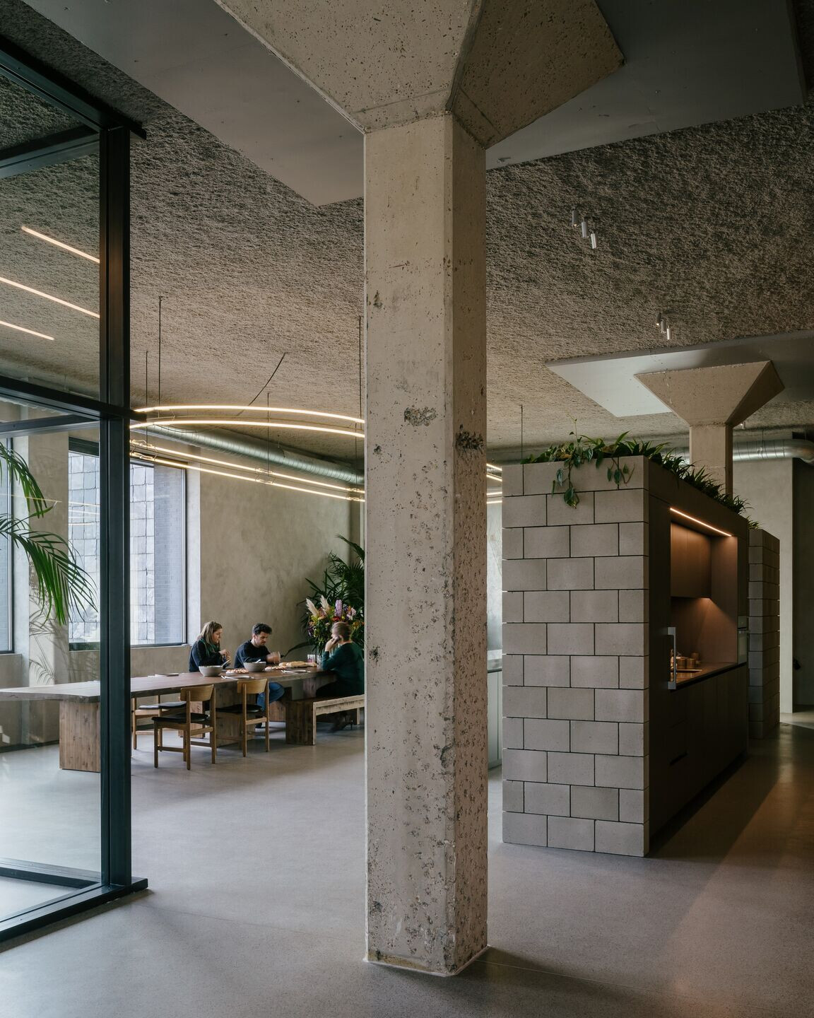 https://archello.com/story/102835/attachments/photos-videos/9 photo_credit Stijn Bollaert