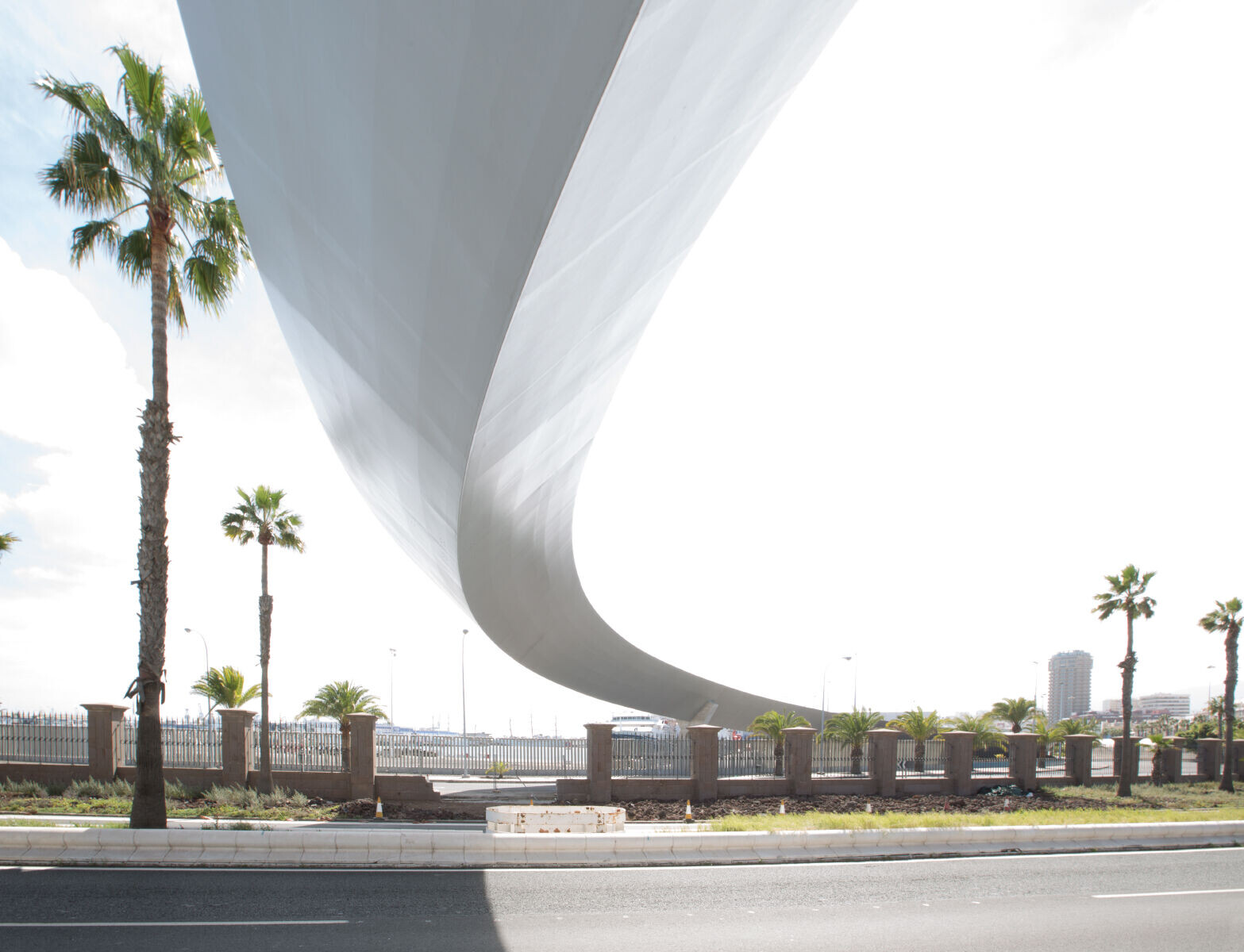 https://archello.com/story/102899/attachments/photos-videos/4 photo_credit Javier Haddad