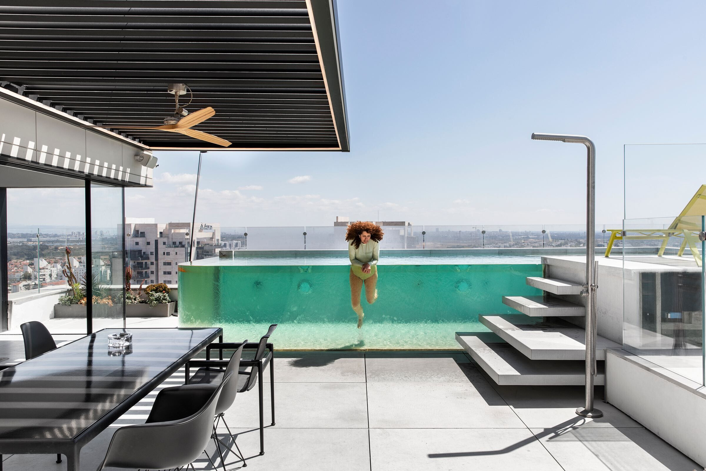 https://archello.com/story/102942/attachments/photos-videos/10 photo_credit Itay Benit