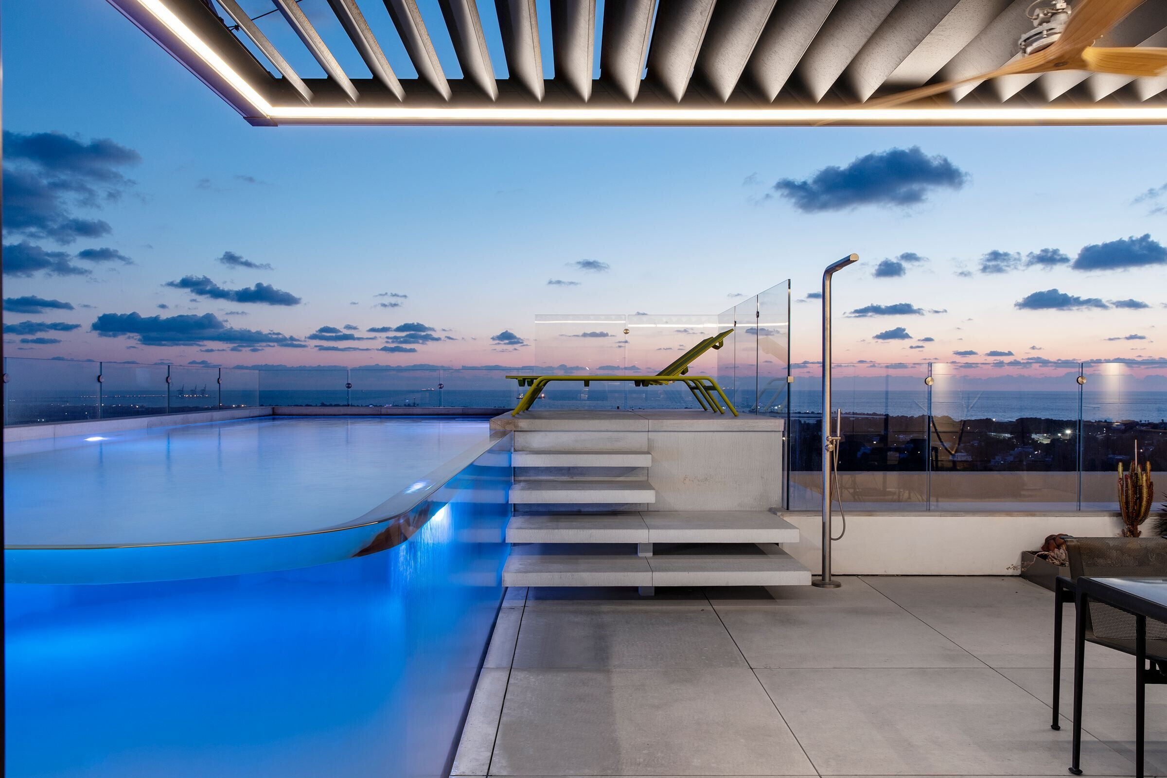 https://archello.com/story/102942/attachments/photos-videos/27 photo_credit Itay Benit