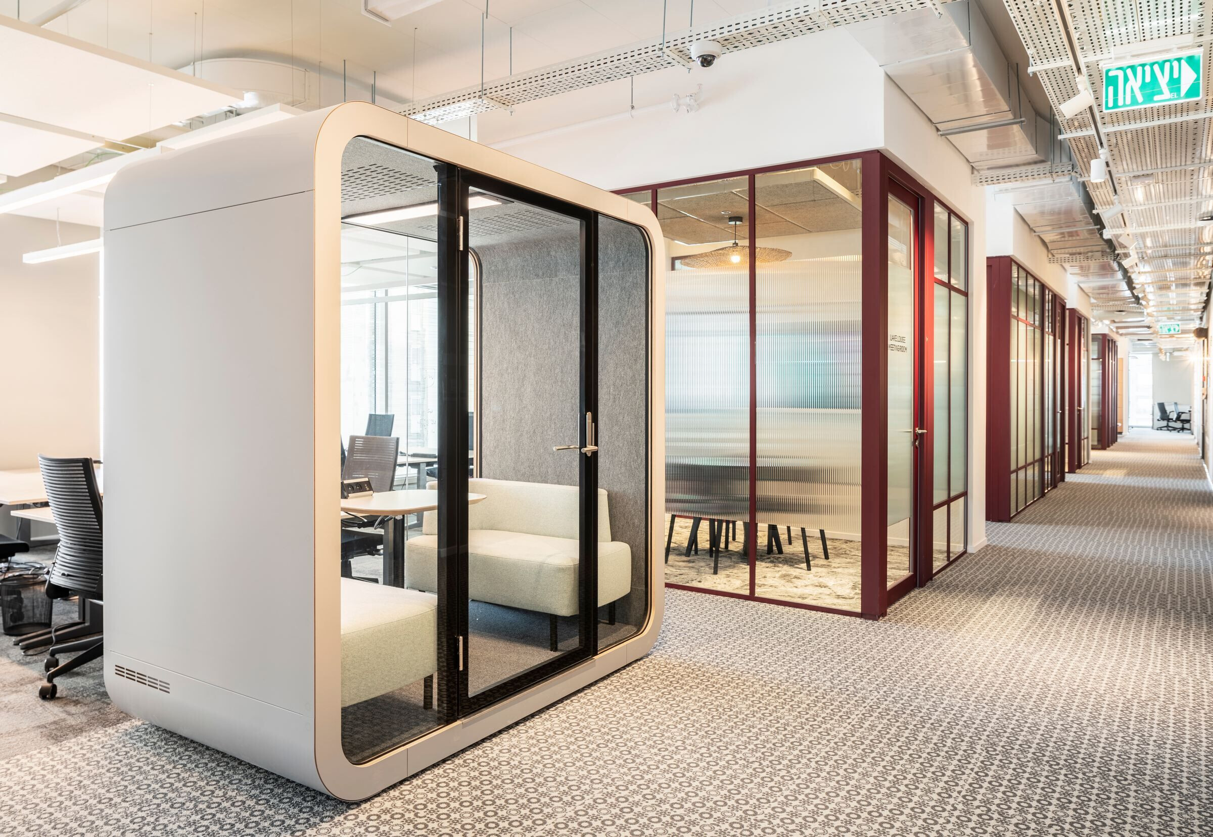 https://archello.com/story/102926/attachments/photos-videos/12 photo_credit Peled studios