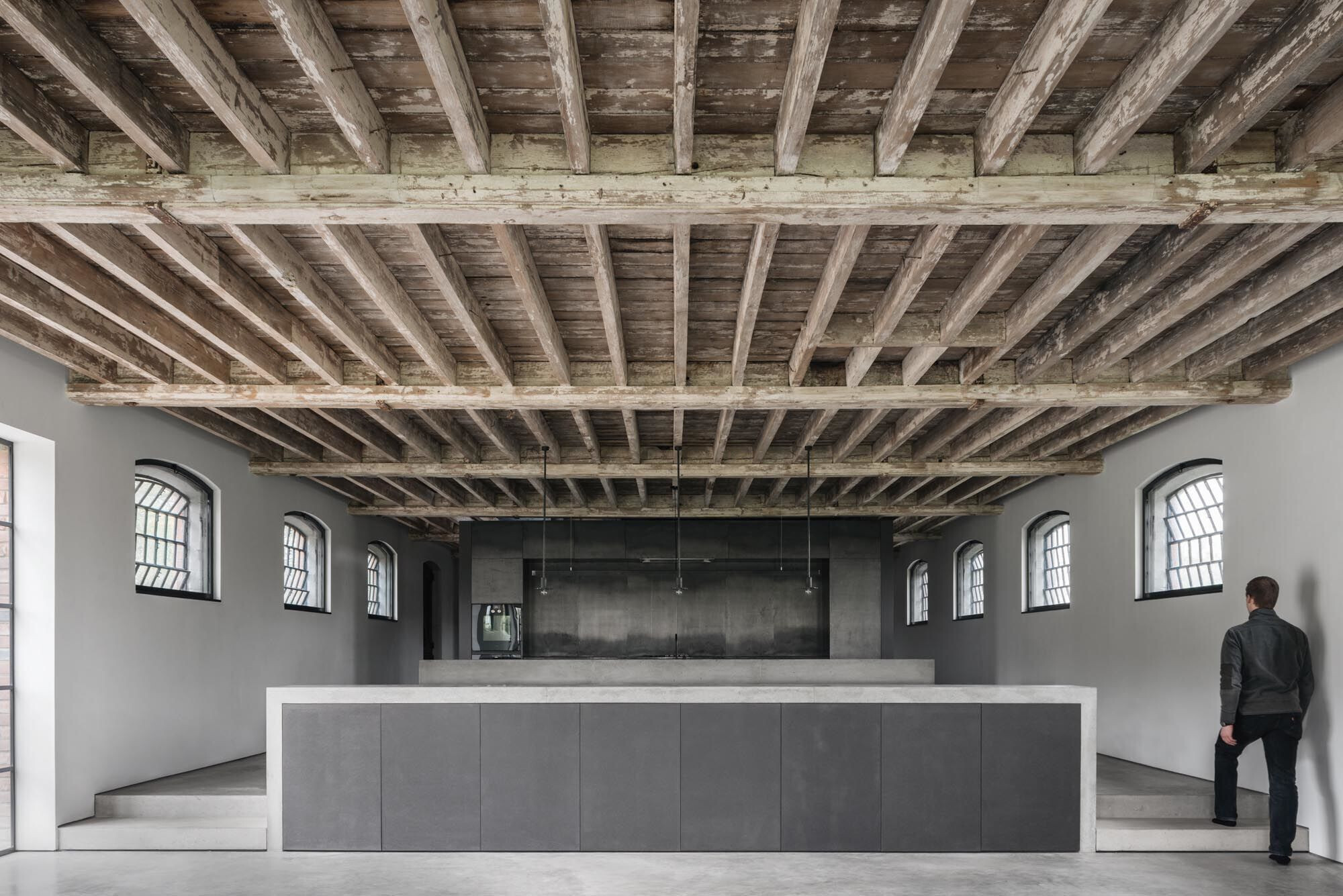 photo_credit photo : Simone Bossi | project : Brick Barns by McLaren.Excell 