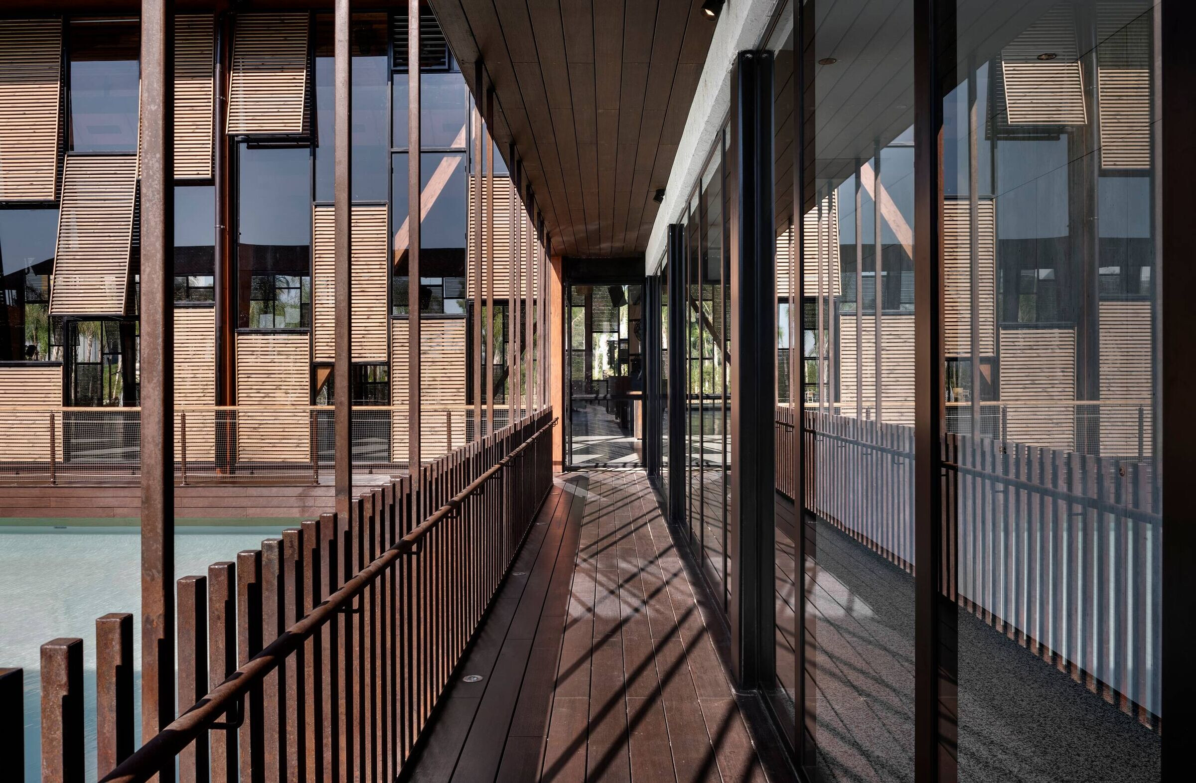https://archello.com/story/103029/attachments/photos-videos/17 photo_credit Oded Smadar
