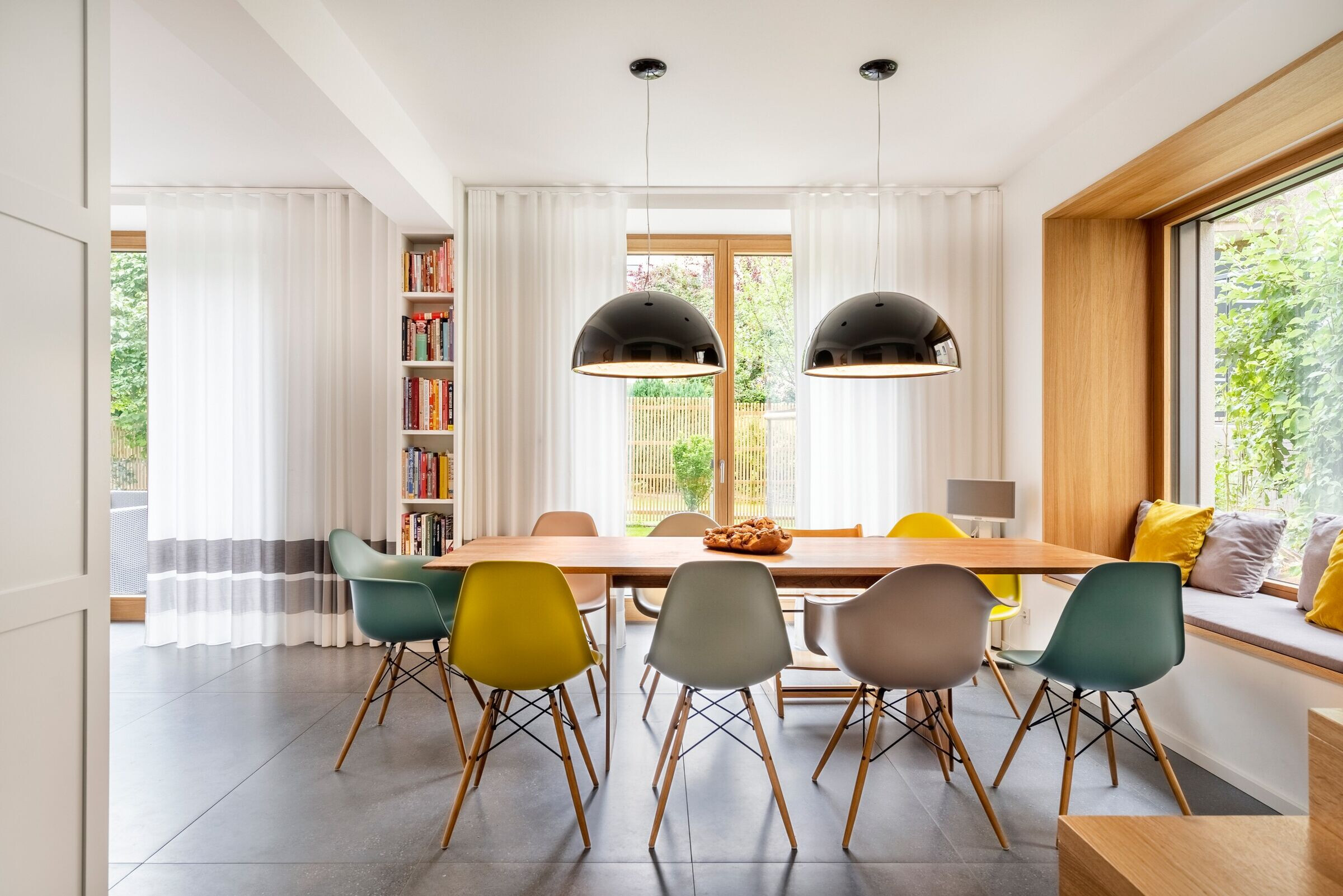 https://archello.com/story/103121/attachments/photos-videos/10 Atelier M+