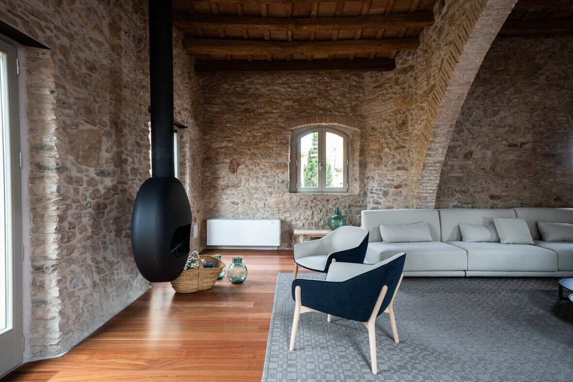 https://archello.com/story/103154/attachments/photos-videos/6 photo_credit Miquel Coll Fotografia