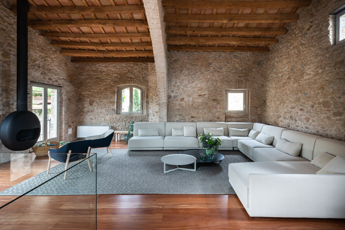 https://archello.com/story/103154/attachments/photos-videos/41 photo_credit Miquel Coll Fotografia