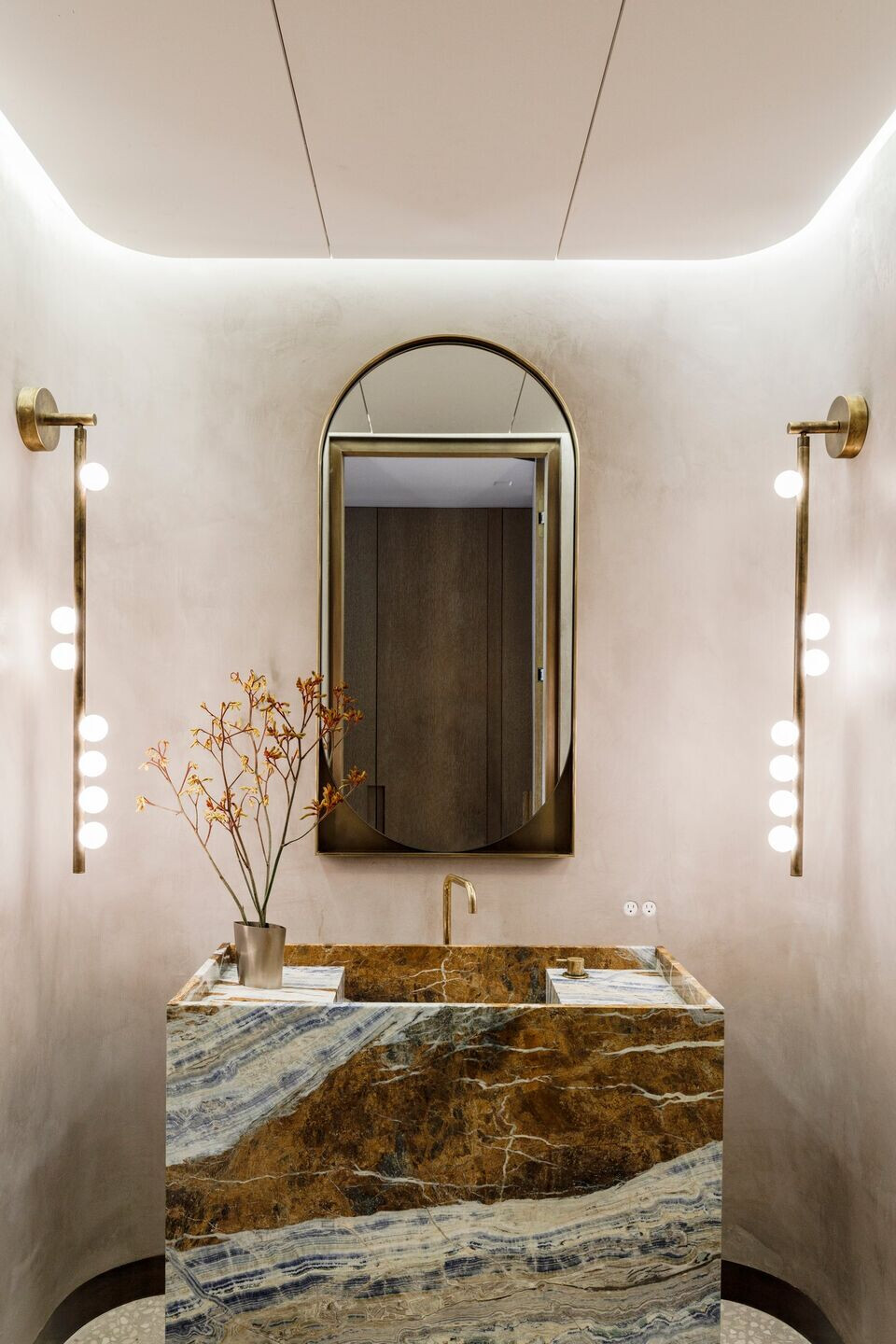 https://archello.com/story/103140/attachments/photos-videos/49 photo_credit Max Burkhalter