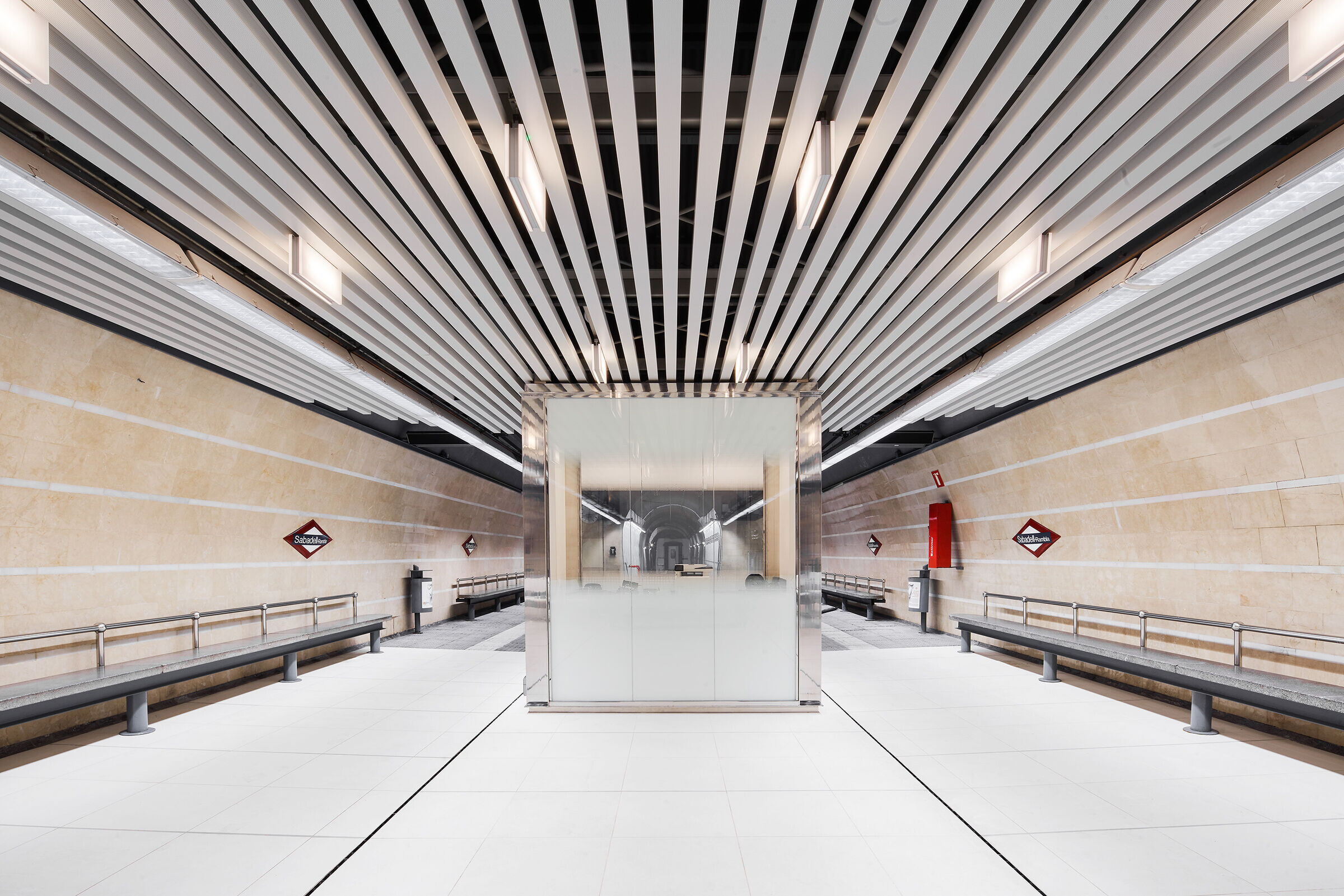 https://archello.com/story/103197/attachments/photos-videos/6 photo_credit José Hevia